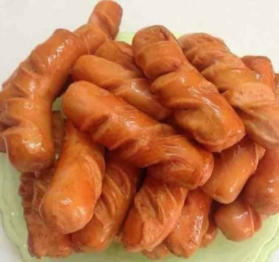 Combo 20 cây xúc xích Đức Cp loại ngon