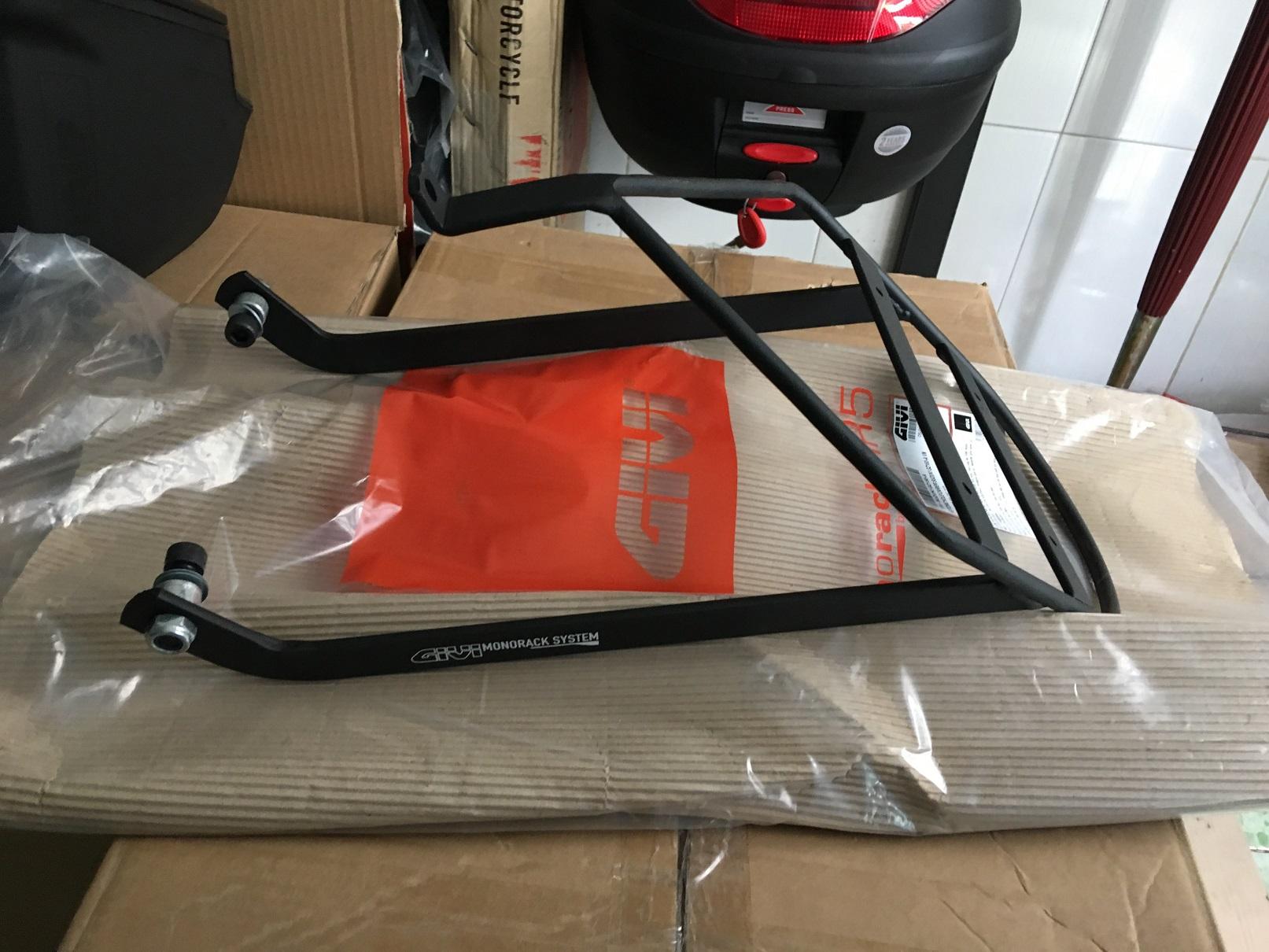 [HCM]Baga givi cho Suzuki GZ 150A