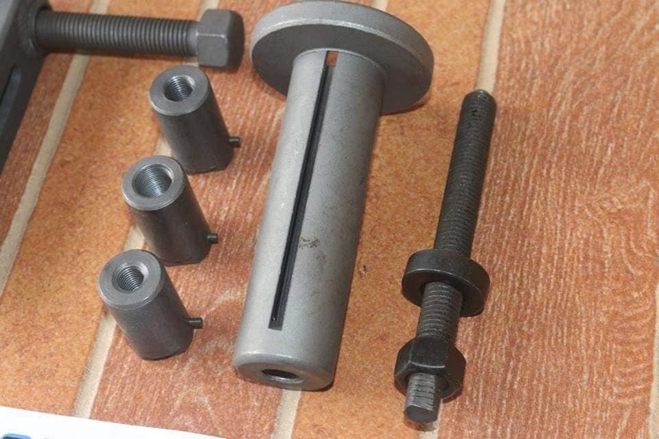 BỘ CẢO RÚT DÊN VÀO LỐC MÁY ( vam biên vào vách máy)