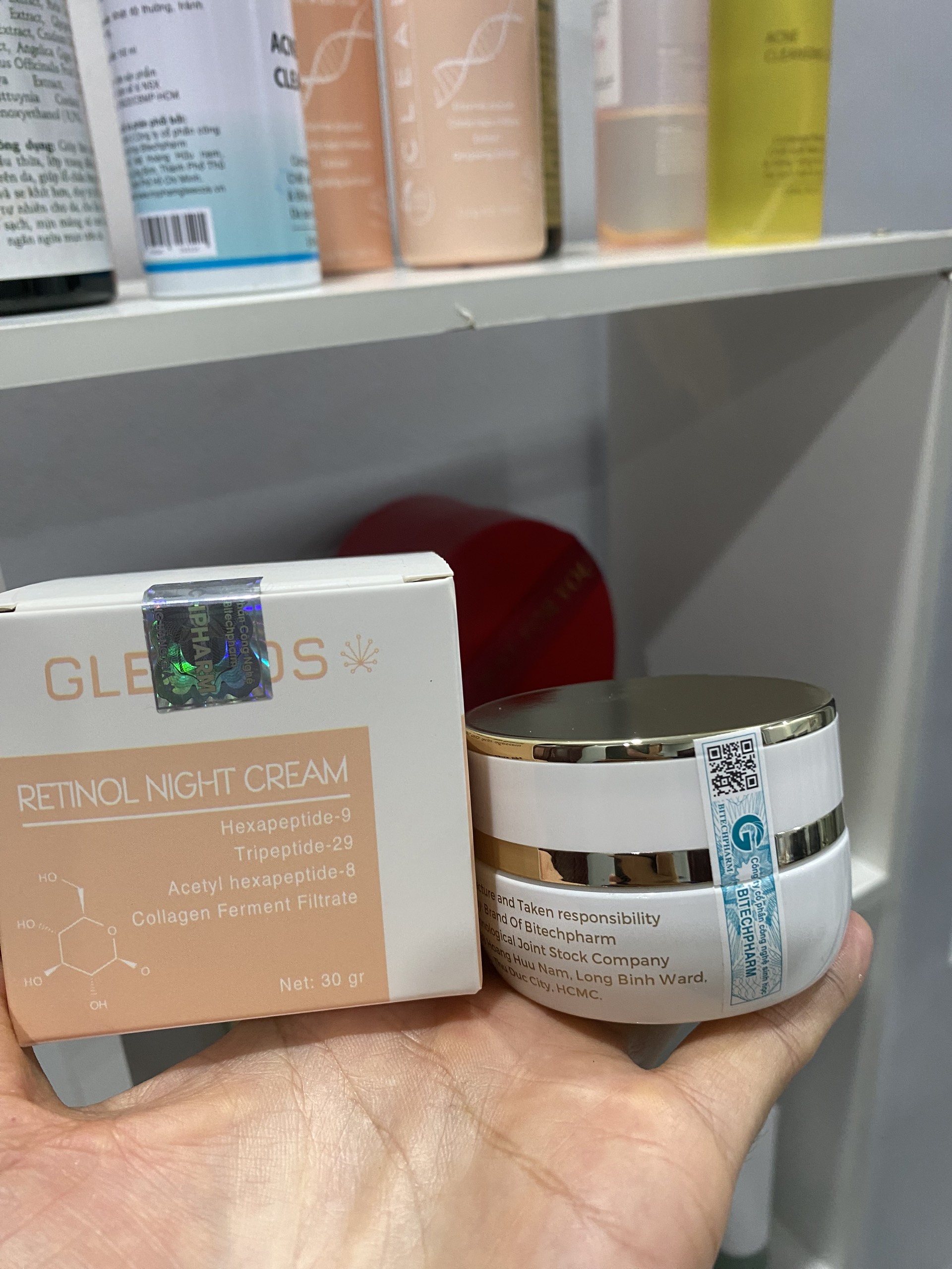 Kem Nám Đêm Retinol Night Cream 30gr