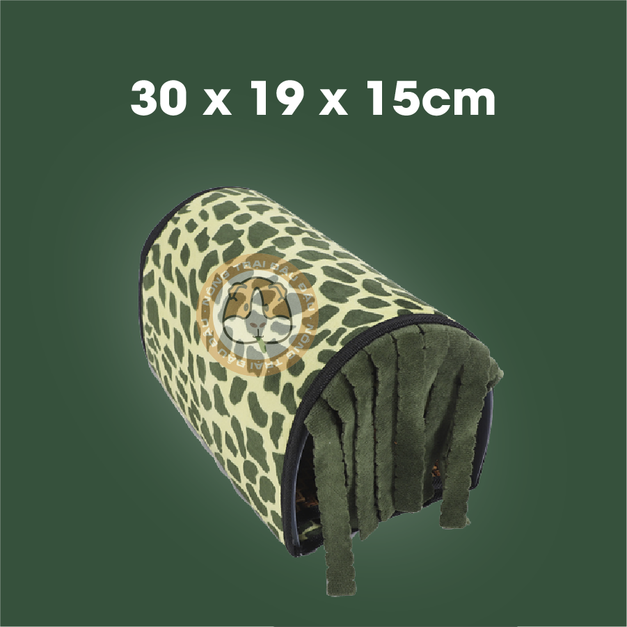 Hiding Shelter for Guinea Pigs with Curtain