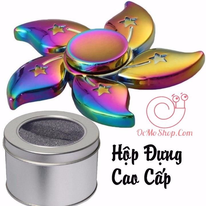 Con quay Finger Spinner hoa 5 cánh phản quang kim loại