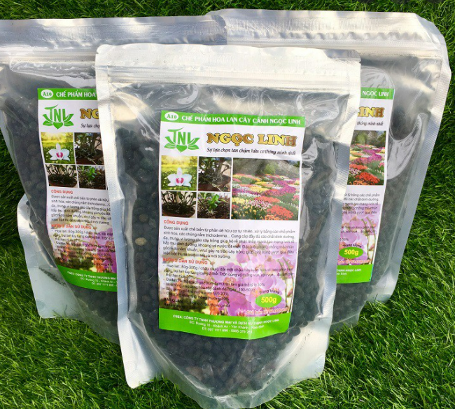 Phân Hữu Cơ Tan Chậm Cao Cấp Ngọc Linh, Gói 500Gr.
