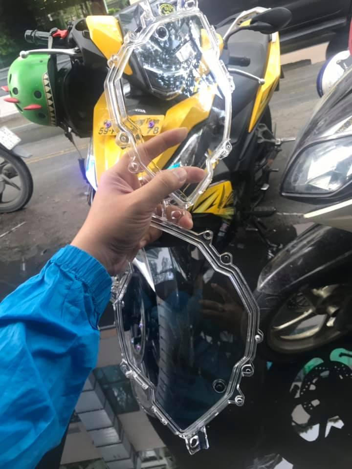 Mặt mica đồng hồ của xe Winner 150