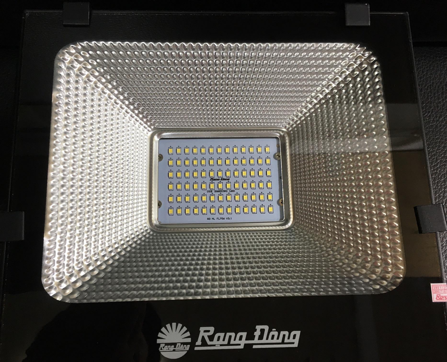 Đèn led chiếu pha 70W Rạng Đông