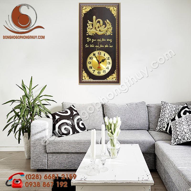 [HCM]ĐỒNG HỒ GỖ PHÙ ĐIÊU CHỮ LỘC