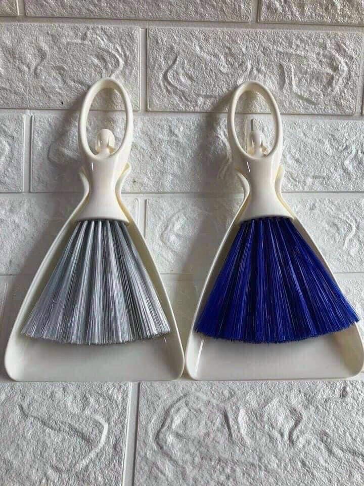 Chổi Quét Bàn Thờ Quý phu nhân