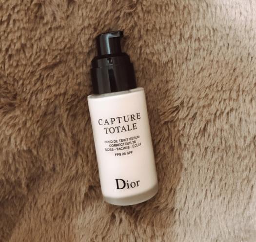 KEM NỀN SIÊU MỊN PHÁP D I O R CAPTURE TOTAL