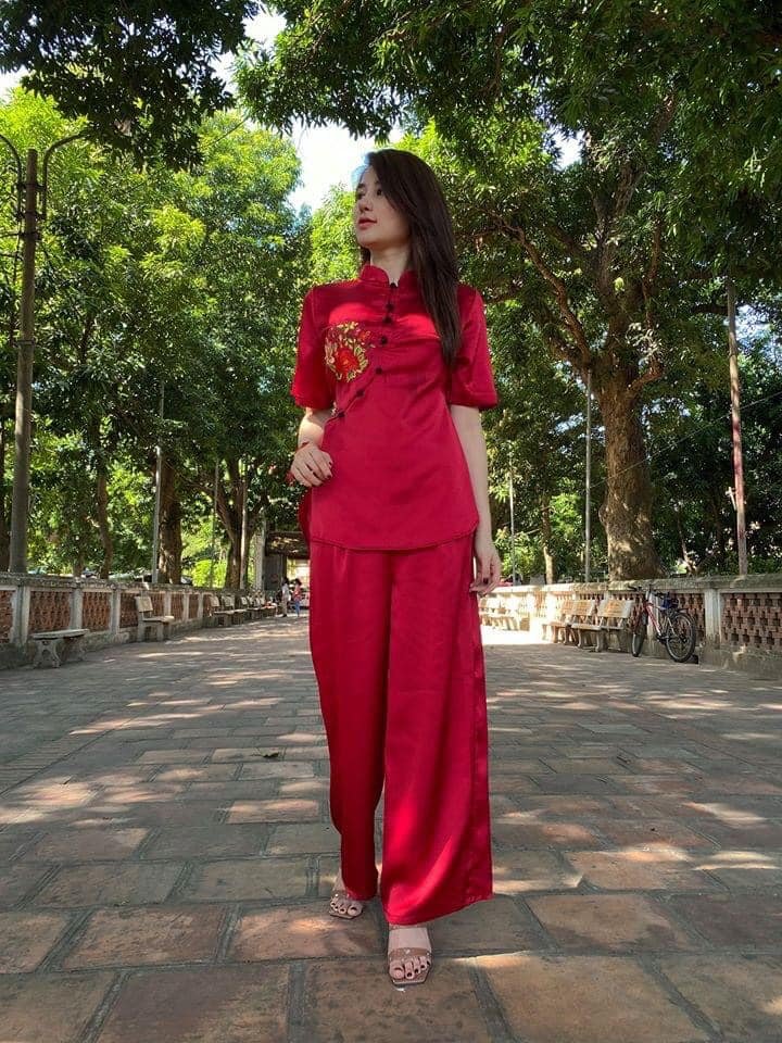 SÉT DỒ LAM DI CHÙA CAO CẤP THÊU HOA NỔI BẬT
