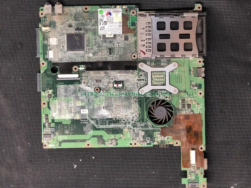 [HCM]MAINBOARD LAPTOP TOSHIBA SATELLITE L30 L35 CORE 2 THÁO MÁY