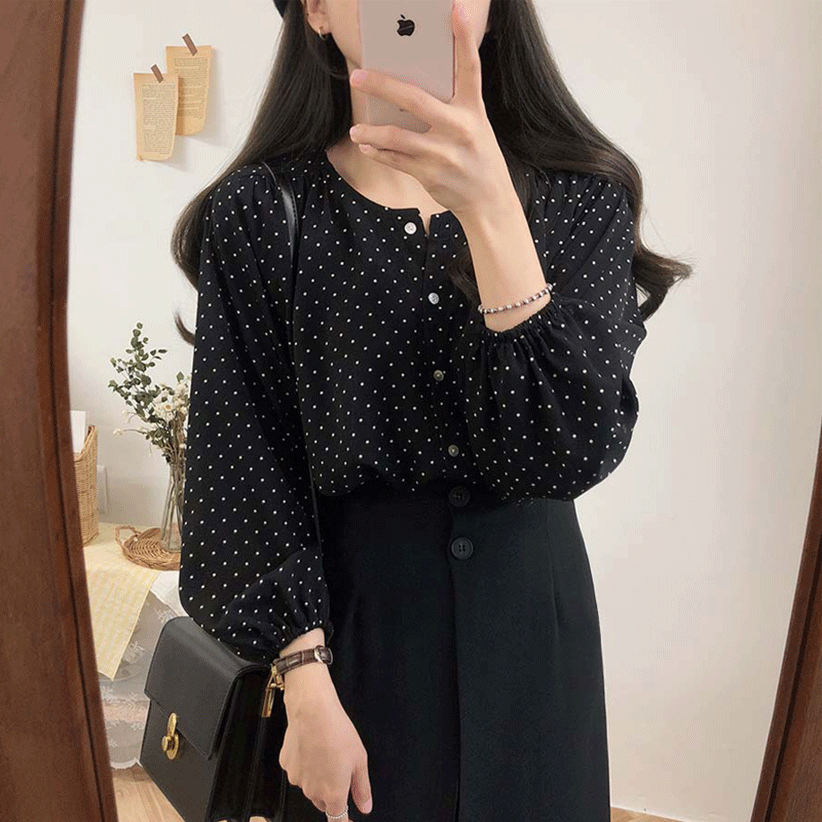 Áo Sơ Mi Voan Chấm Bi Cổ V Tay Dài Bo Chun