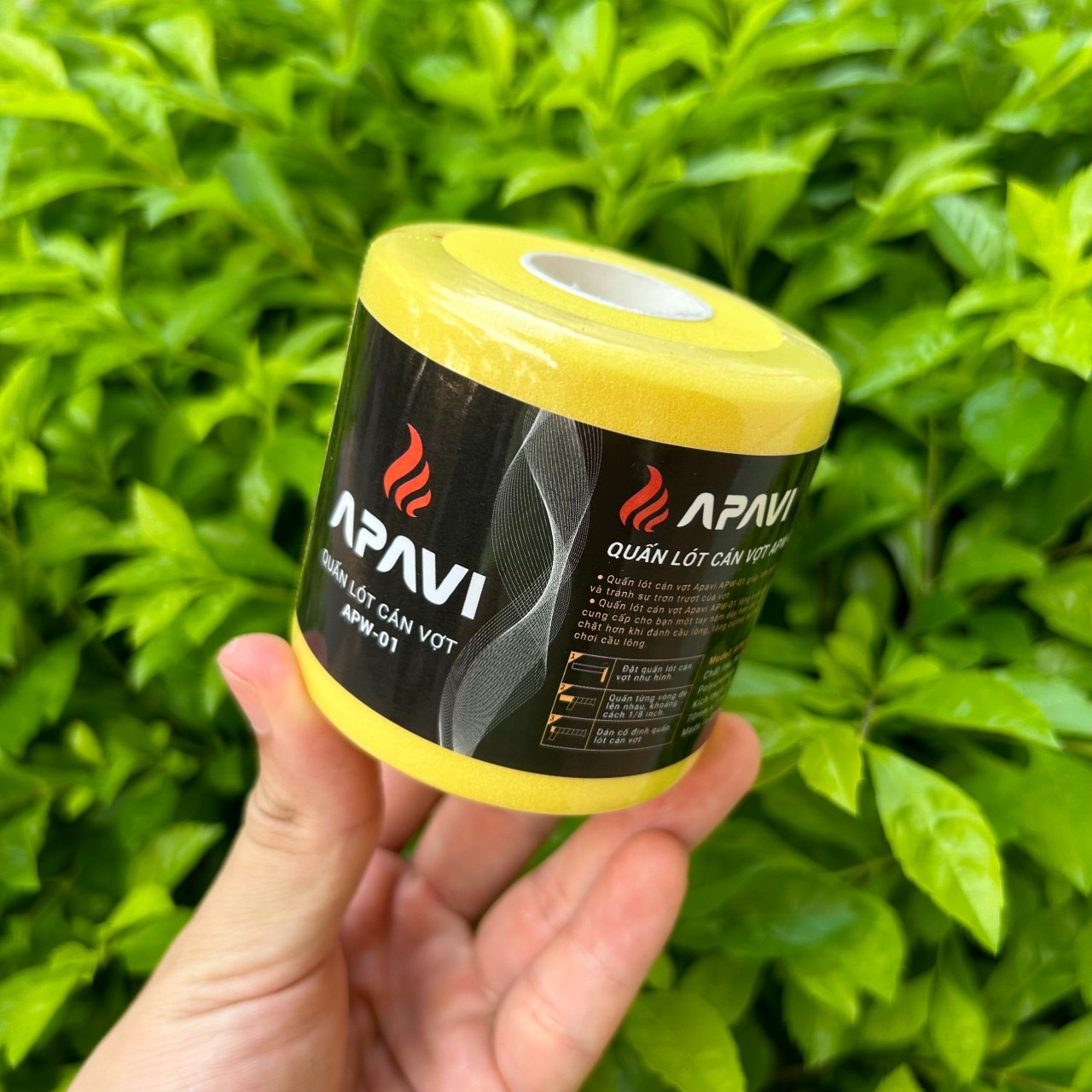 The Handle Grip Is Lined with a Sweat-Proof Material That Makes the Grip Comfortable.