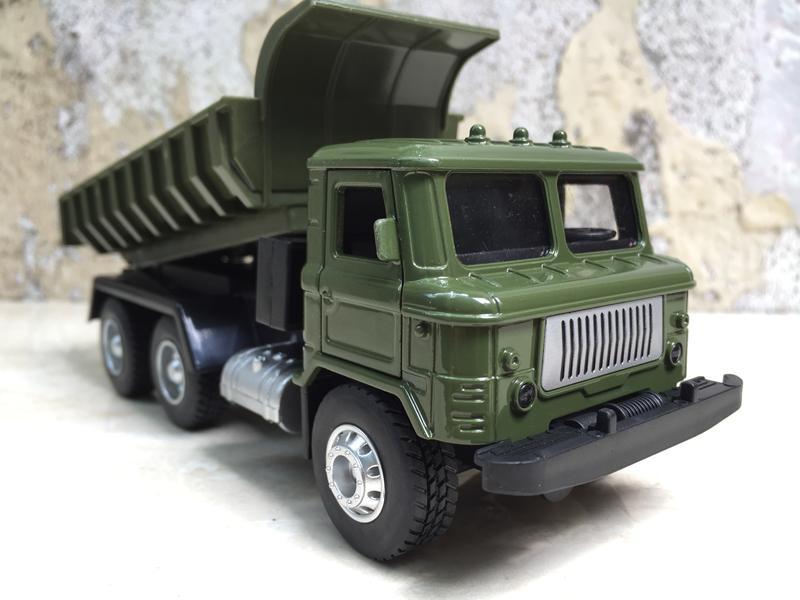 [HCM]Mô hình xe Quân sự Gaz 66 thùng ben  1:36