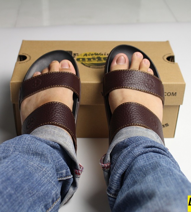 Dép Dr.Martens Quai Ngang . Dép Da Nam(DR.2Q)