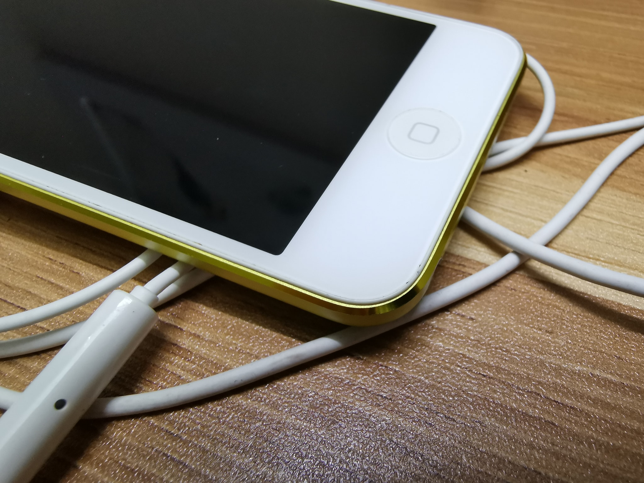 Máy nghe nhạc iPod Touch 5