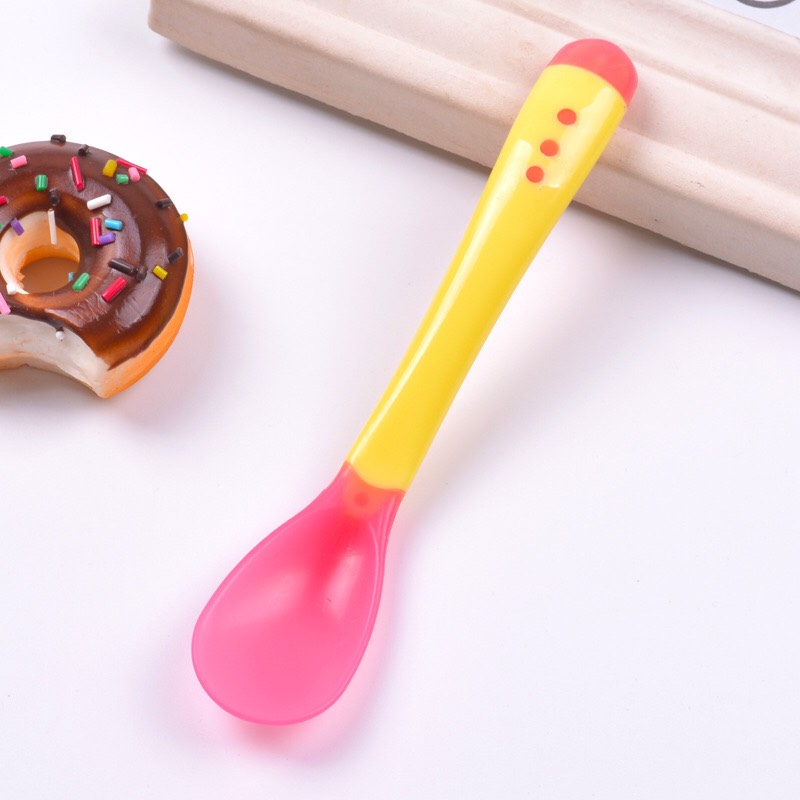 Combo 3 thìa báo nóng silicon ăn dặm cho bé