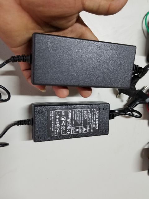 Bộ ĐỔI NGUỒN cho MÁY BƠM áp lực mini từ 220-12V 5A
