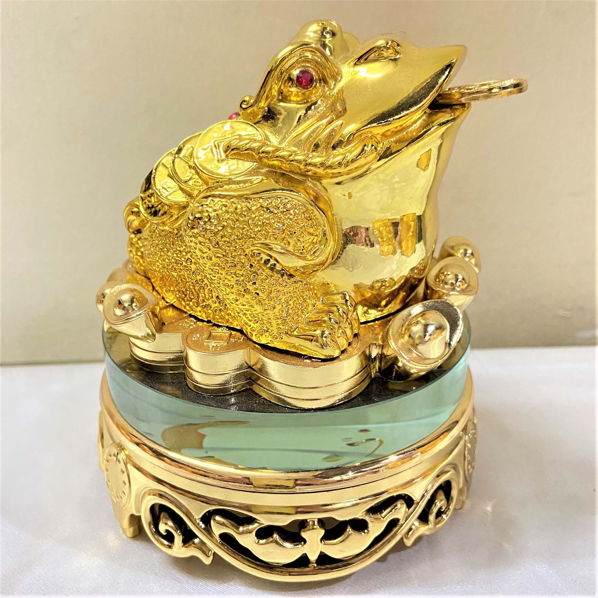 Cóc ngậm tiền vàng