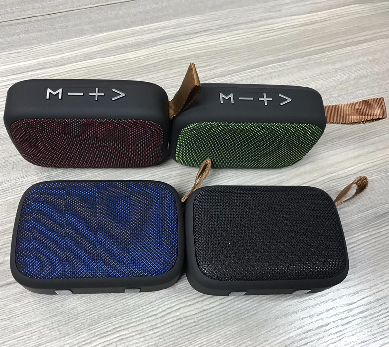 Loa Bluetooth Cầm Tay Nghe Nhạc Không Dây Để Bàn Nhỏ Gọn Cắm Usb Và Thẻ Nhớ Âm Bass Cực Hay Giá Rẻ Mini Nhiều Màu Sắc - BẢO HÀNH 1 ĐỔI 1 NẾU LỖI