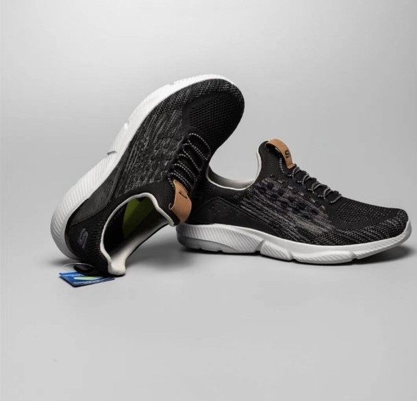 Giày chạy bộ Skechers relaxed Ingram Streetway cho nam màu đen