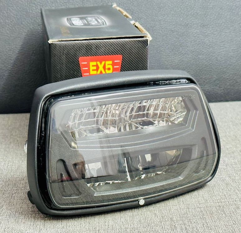 Chóa đèn led 2 tầng gắn cho xe DREAM đã Sơn Sẵn màu NÂU theo xe Dream