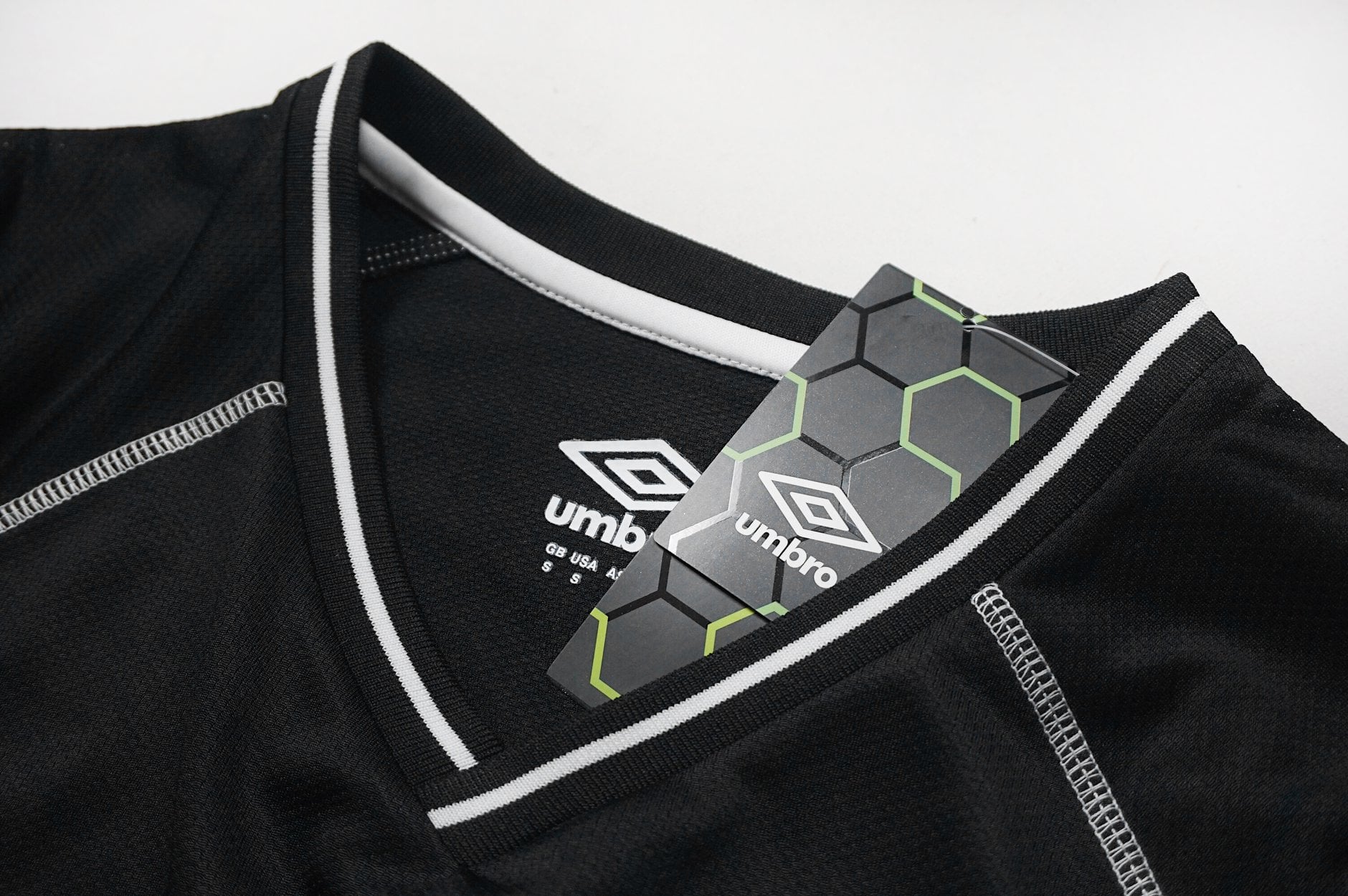 [HCM]Áo Đấu M.U Umbro Vodafone Tay Dài Đen