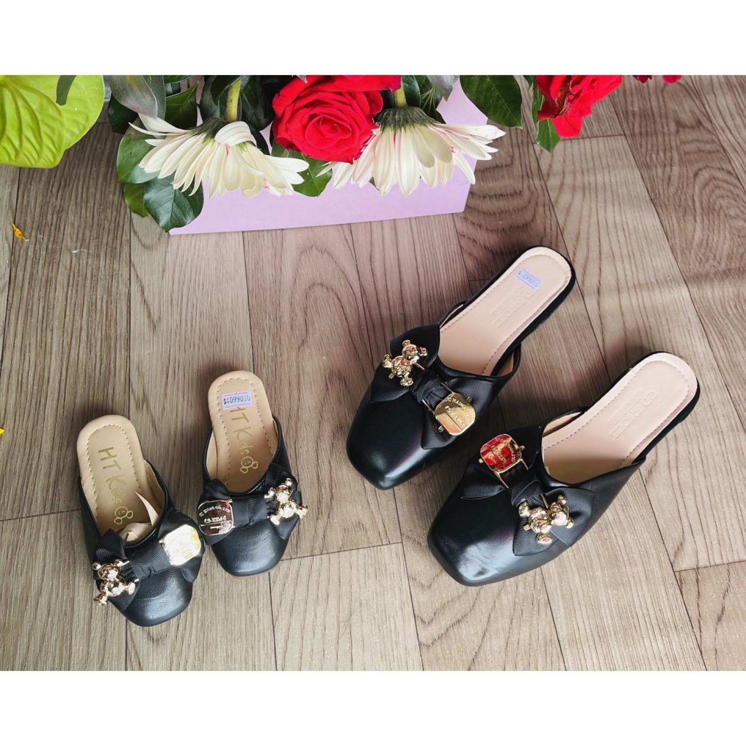 Giày sục cho mẹ và bé sục gấᴜ da mềm