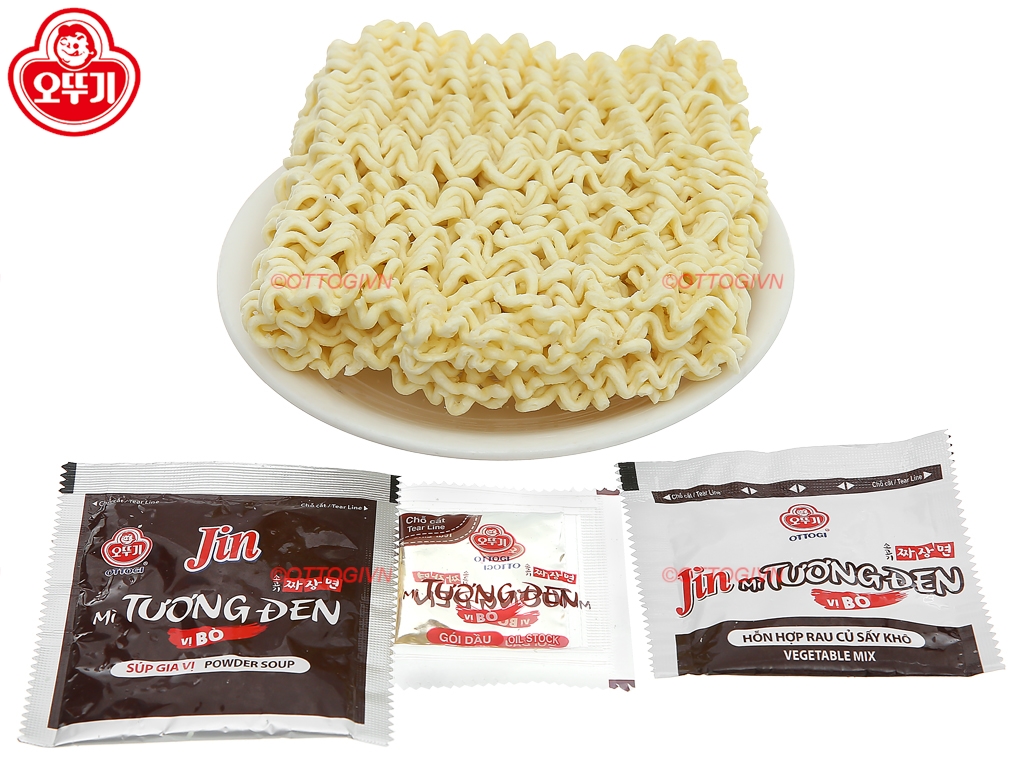 Combo 3 gói Mì Jin tương đen vị bò Ottogi 135g