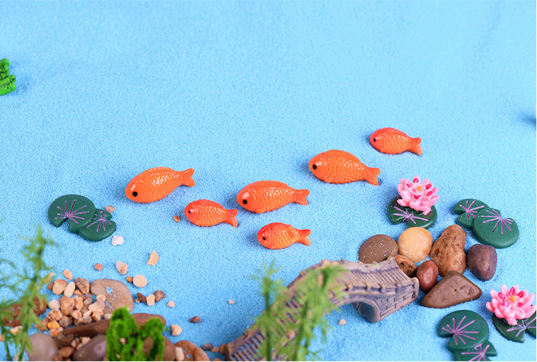 Mô hình cá vàng và hoa sen trang trí tiểu cảnh terrarium
