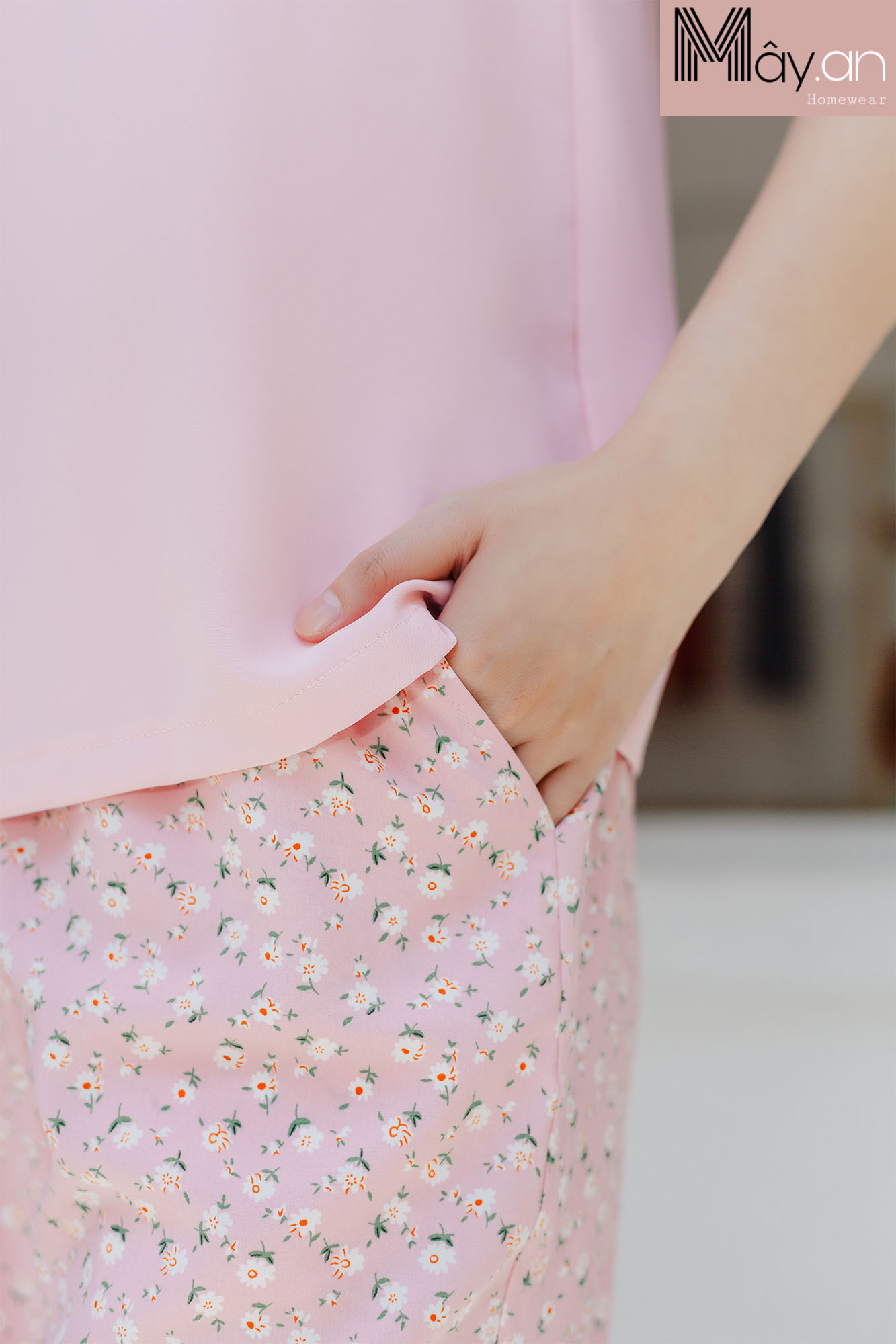 Đồ mặc nhà MÂY áo 2 dây lụa Hàn quốc quần dài lụa mango hoa nhí