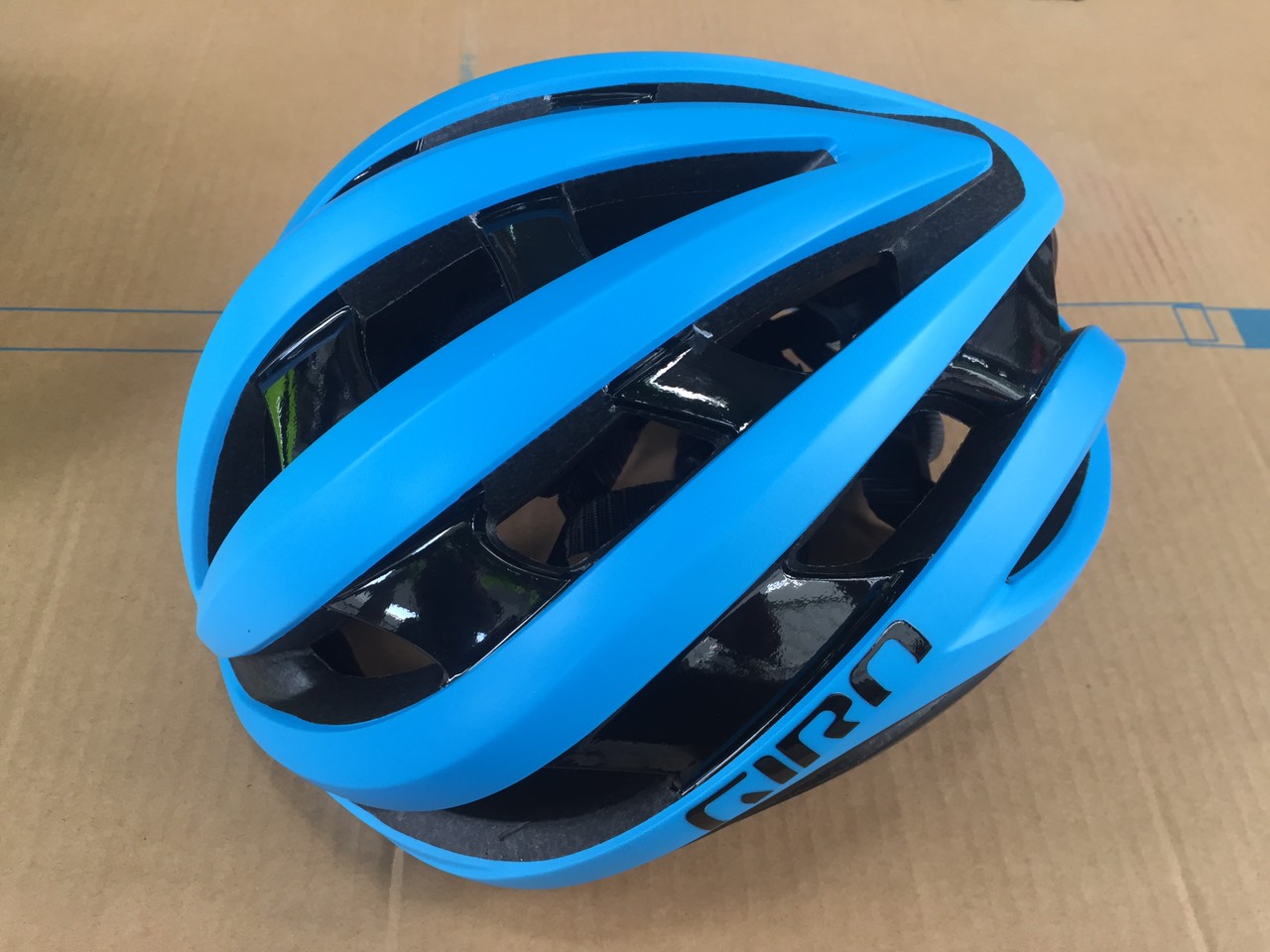 Mũ bảo hiểm Giro Eather 1:1 M (55-60cm) cho xe đạp
