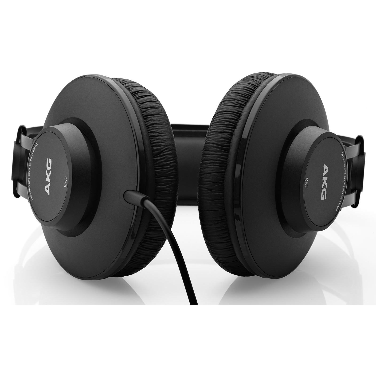 Tai nghe kiểm âm over-ear AKG K52