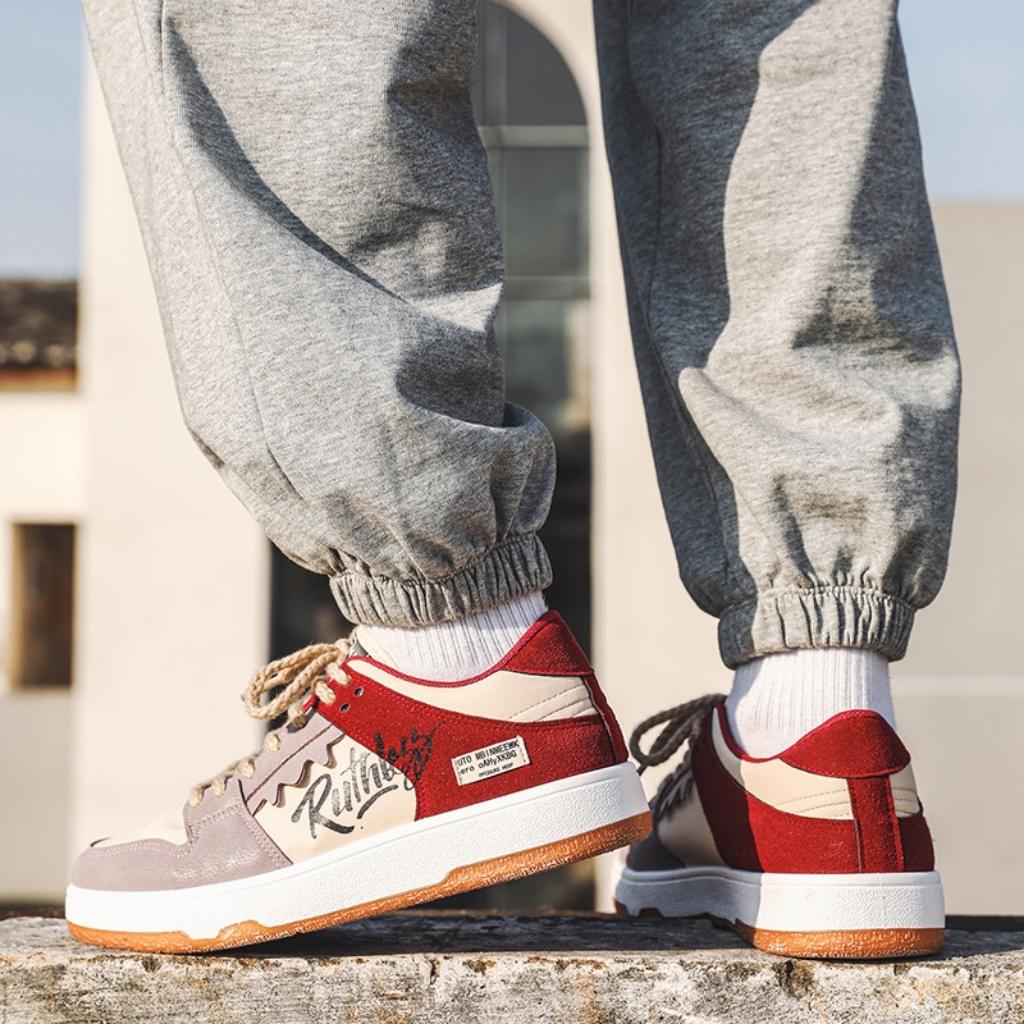 Giày sneaker nam Chukky đơn giản bắt mắt màu nổi bật