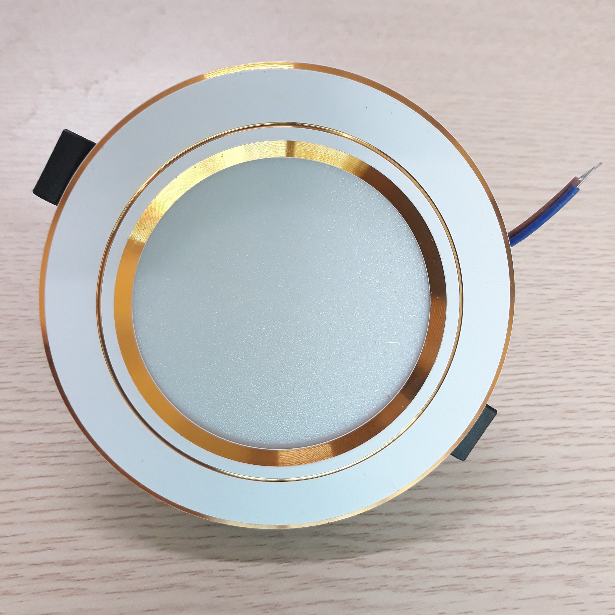 Combo 20 Đèn led âm trần 7w viền vàng 3 chế độ - Phi 90