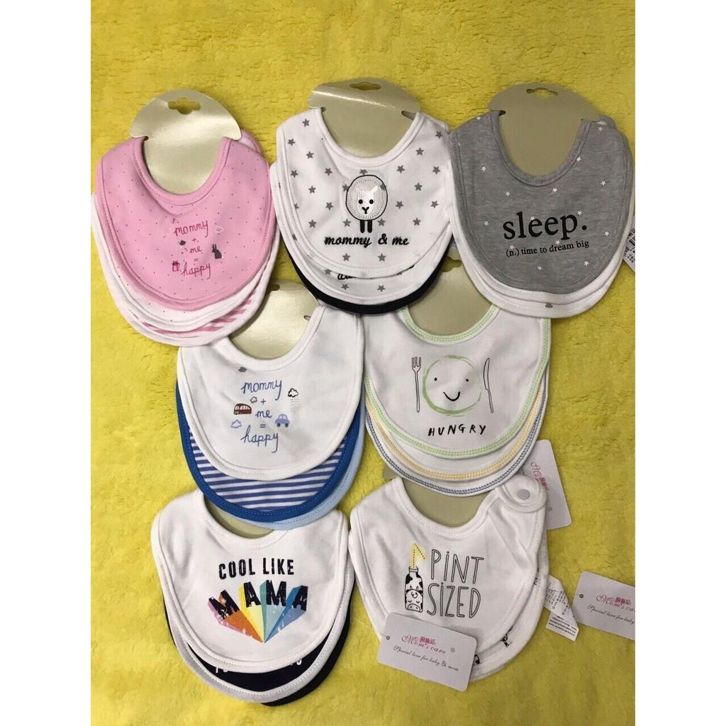 Set 3 yếm tròn bấm cúc Mom's Care