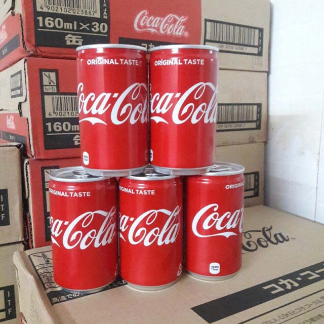 Thùng 30 lon Coca Cola lon mini nội địa Nhật x 160mL