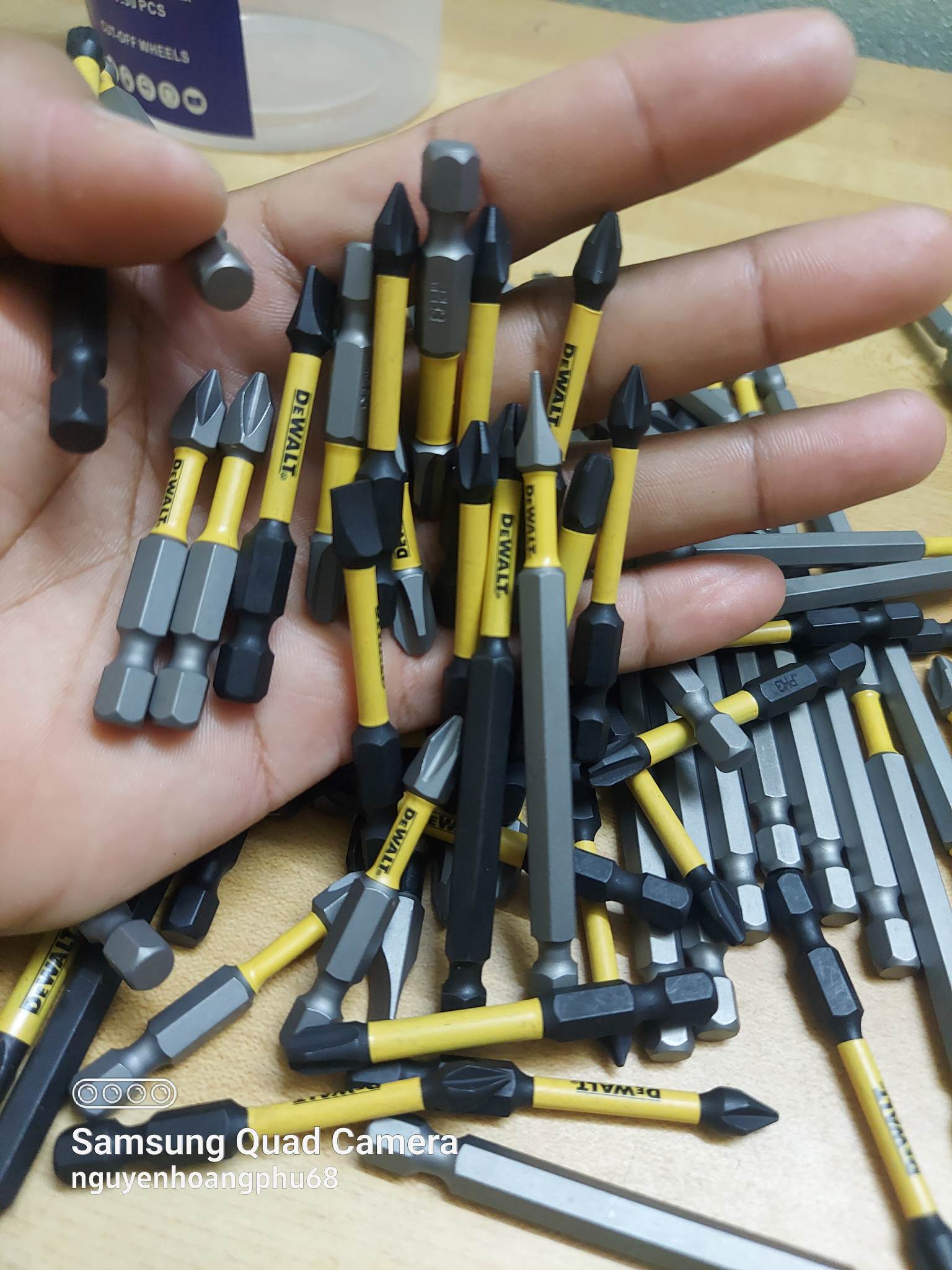 Mũi vít Dewalt, Bos ch các loại có từ
