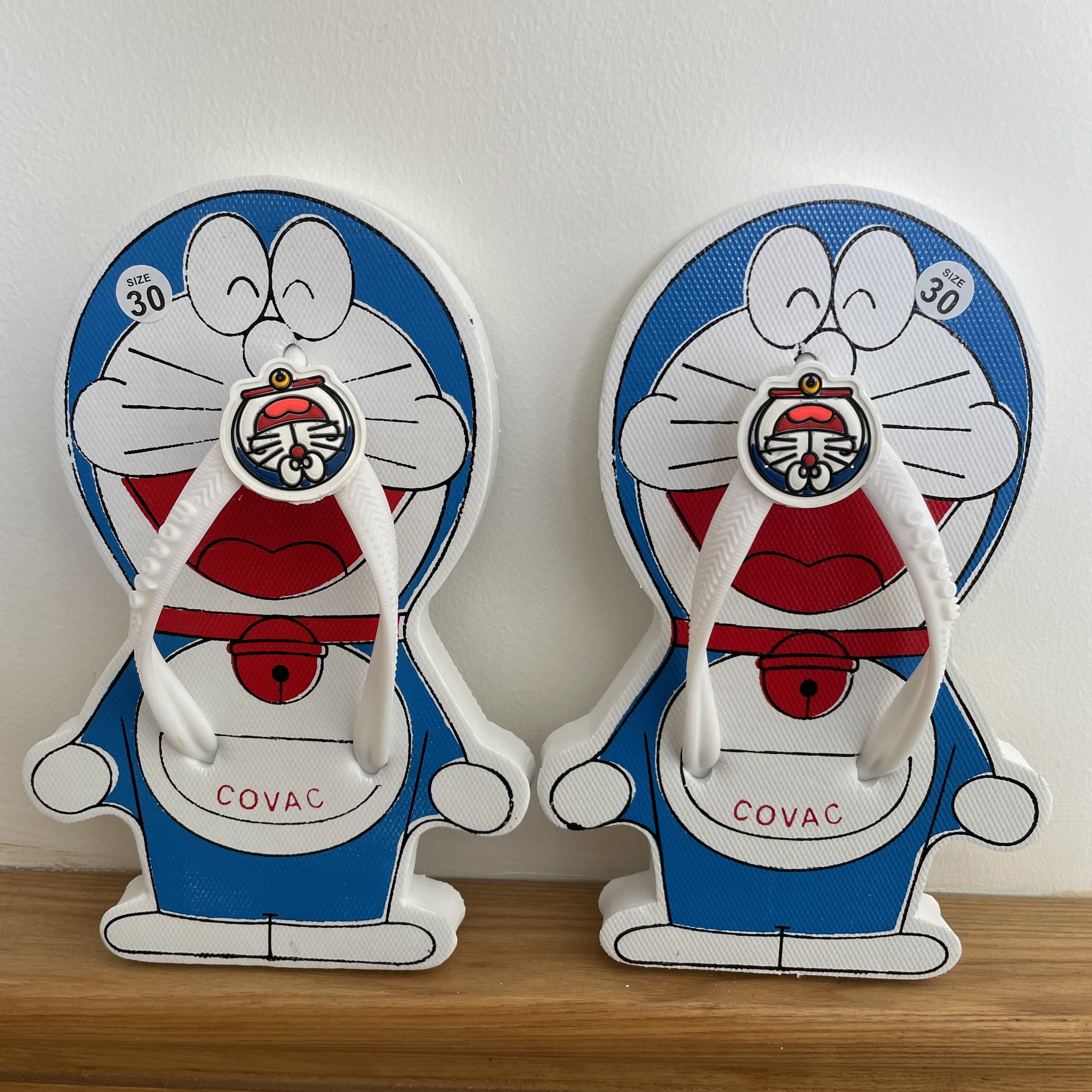 [HCM]DÉP XỎ NGÓN BÉ GÁI DOREMON DỄ THƯƠNG