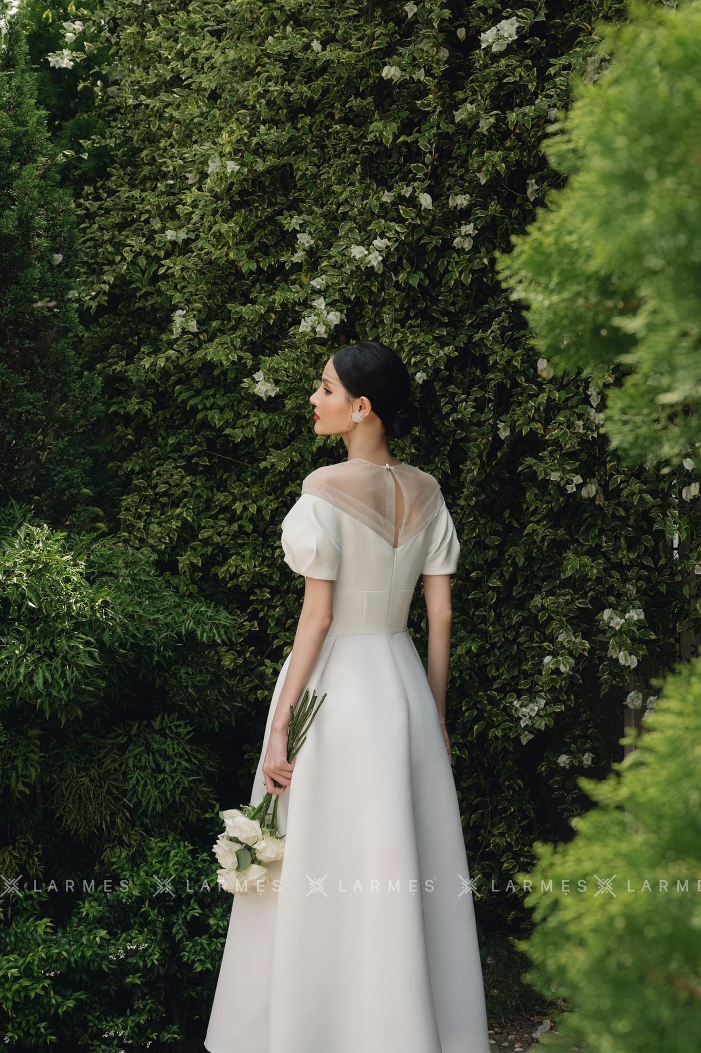 LARMES - Đầm tay phồng Alice