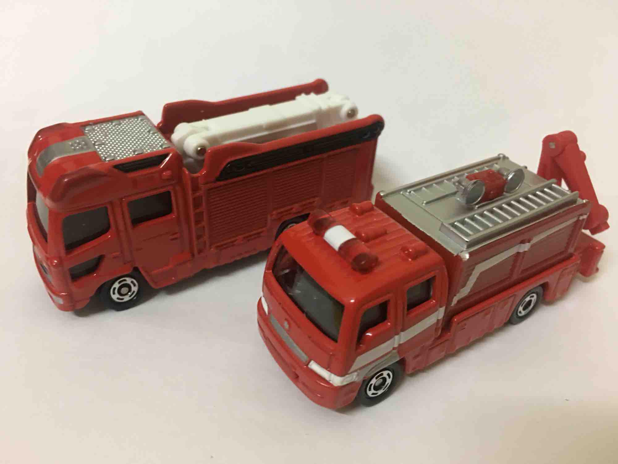 Bộ 3 xe mô hình Tomica cứu hộ
