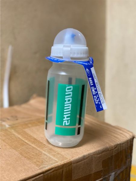 Bình nước giant xe đạp thể thao