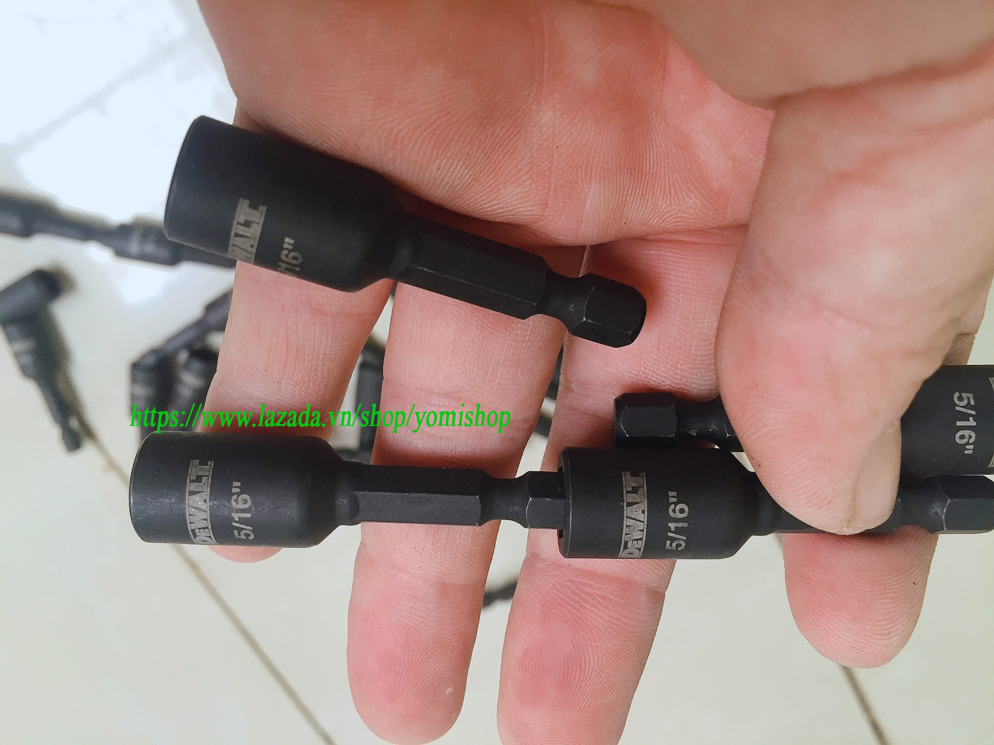 Mũi Bắn Tôn Dewalt - Đầu Bắn Tôn 8mm
