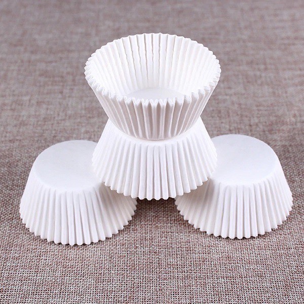 300 chén giấy cupcake trắng số 12 ( 12 cm x 3.8 cm ) hàng Nhập