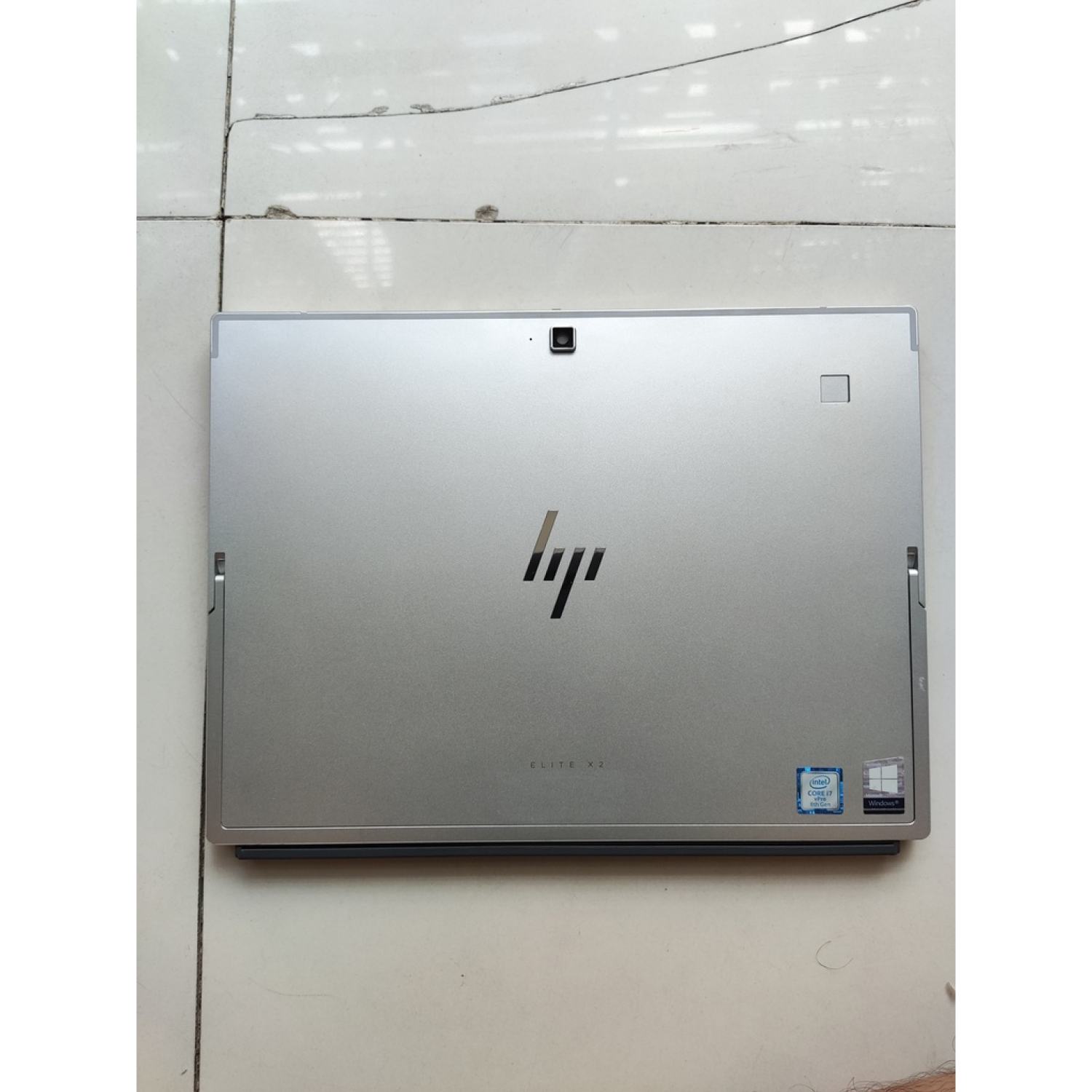 Laptop Hp elite x2 G4 Tablet 𝐢𝟕 𝟖𝟓𝟔𝟓𝐔/ 𝟏𝟔/ 𝟐𝟓𝟔/ 𝟏𝟑.𝟑" 𝐅𝐇𝐃 𝐈𝐏𝐒 𝐂𝐚̉𝐦 𝐮̛́𝐧𝐠