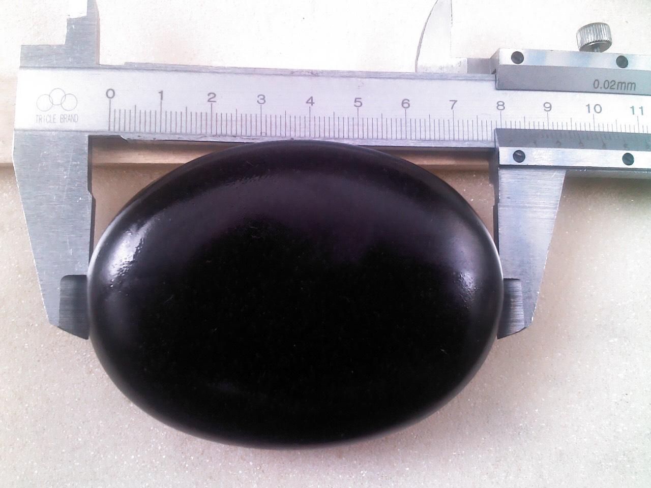 [HCM]Đá massage ovan 8*6 cm( đá bazan mài thủ công)