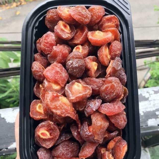 Mứt Anh Đào ( Táo Chẻ ) - 250G