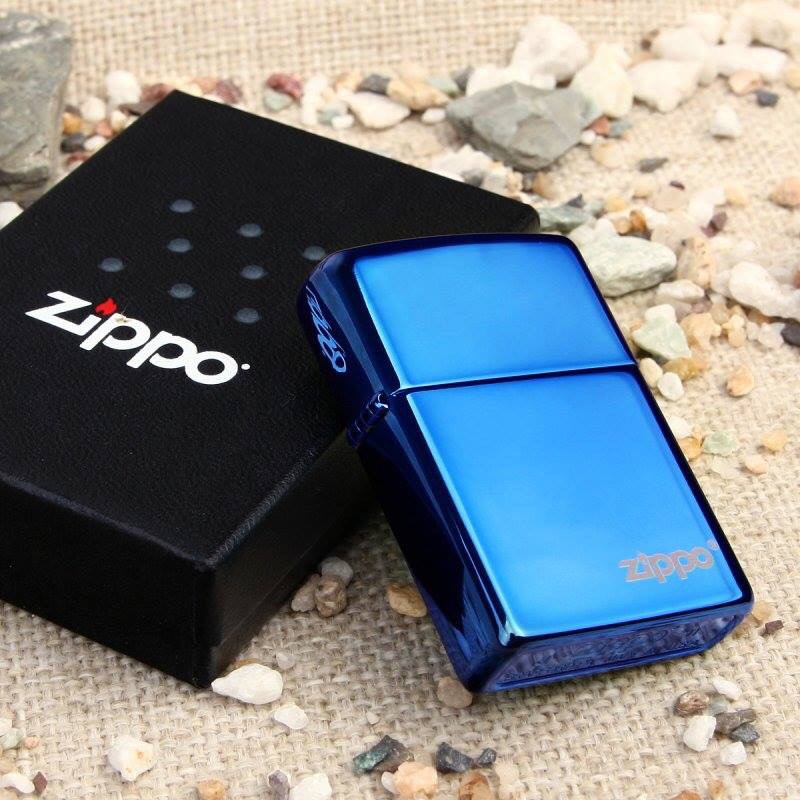 Bật Lửa Zippo USA Trơn Tem Đỏ Cao Cấp