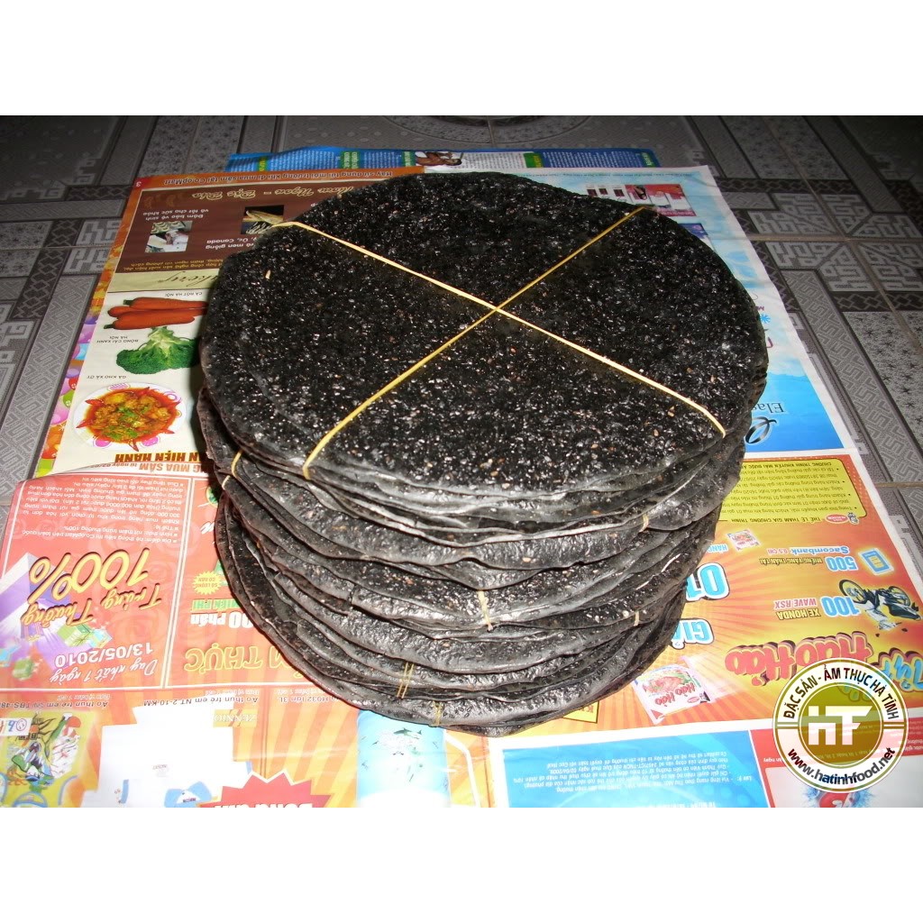 10 Cái Bánh Tráng Nướng Mè Đen.
