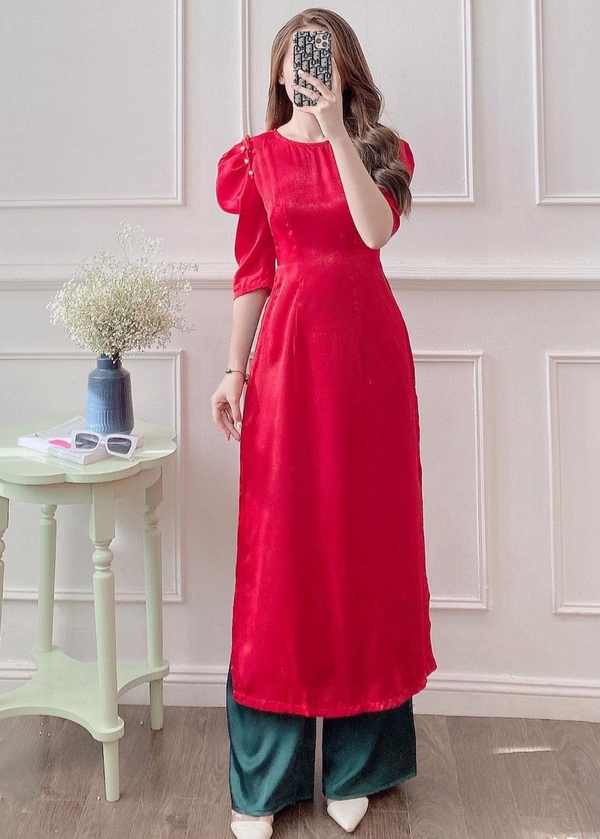 Áo dài cách tân tay áo phối ngọc( riêng áo)