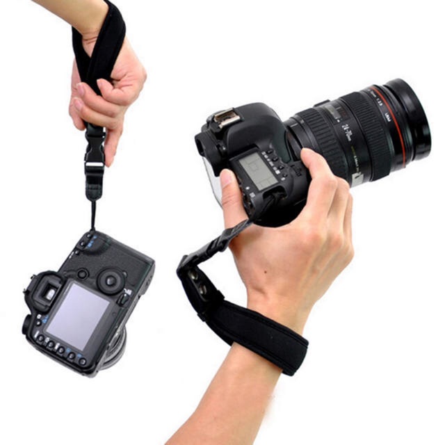 [Mã ELFLASH5 giảm 20K đơn 50K] Dây đeo cổ tay máy ảnh